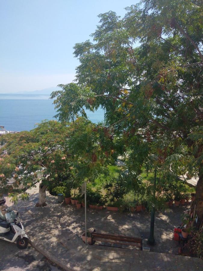 The Park Studio Kavala Exterior foto